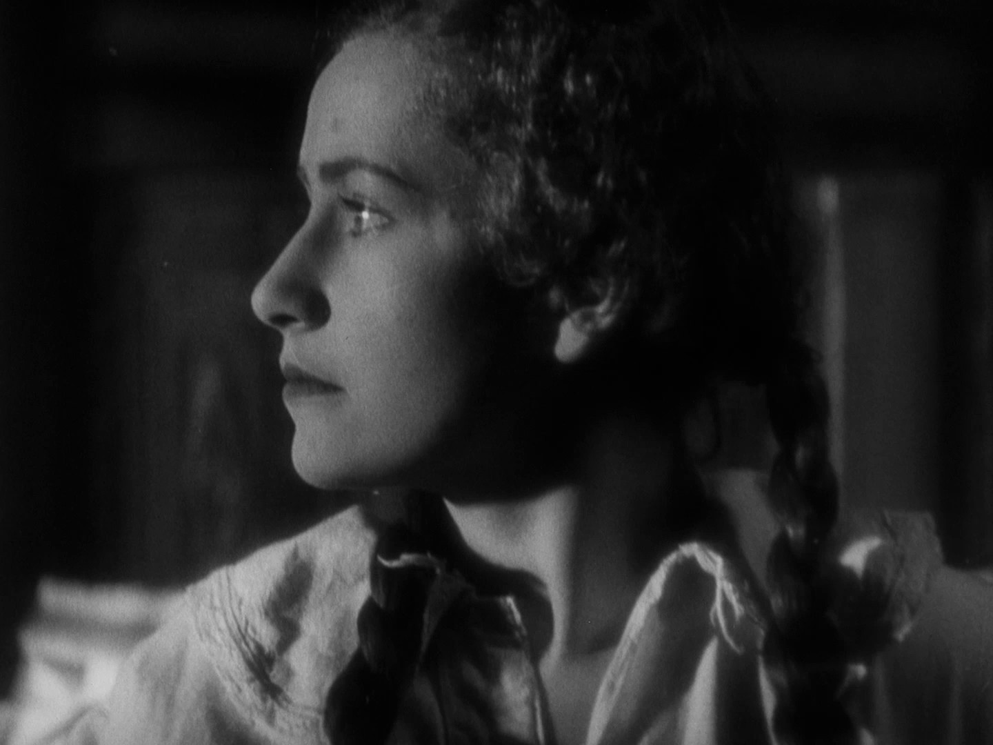 Peggy Ashcroft in The 39 Steps (1935, dir. Alfred Hitchcock), French Elephant Films Blu-ray
